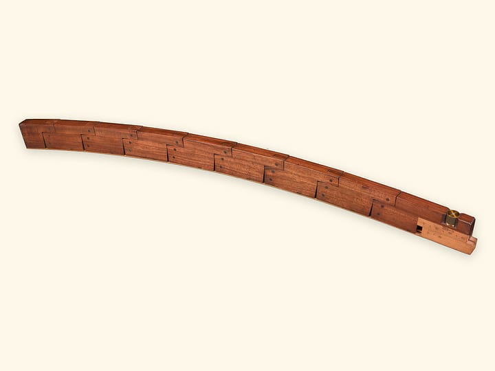 Mechanisms by P. L. Tchebyshev — Adjustable arc curve ruler — Model by Tchebyshev (Science Museum, London)