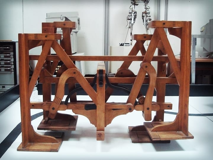 Mechanisms by P. L. Tchebyshev — Plantigrade machine — Model by Tchebyshev (Polytechnic Museum)
