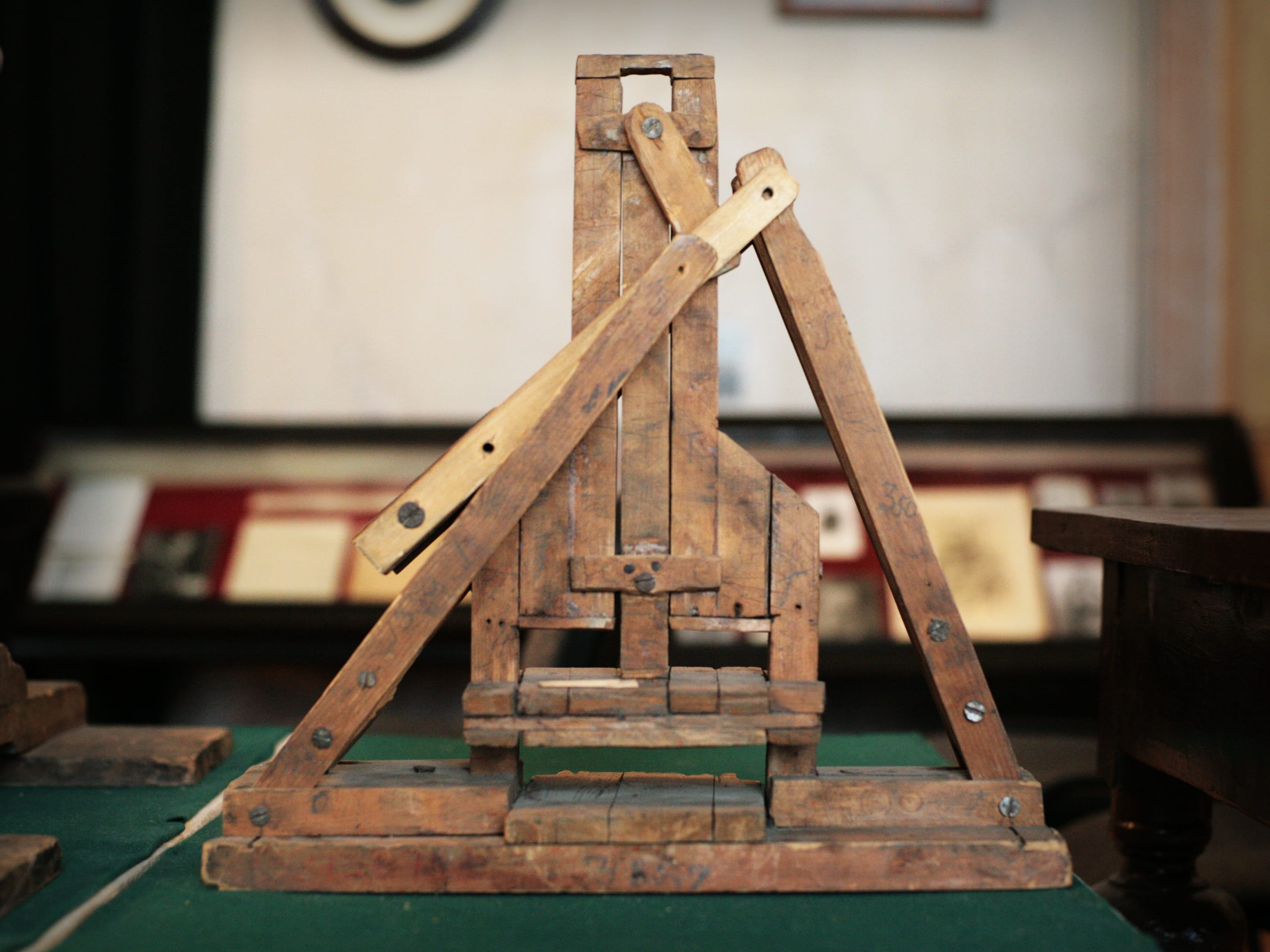 Model by Tchebyshev (St. Petersburg University)