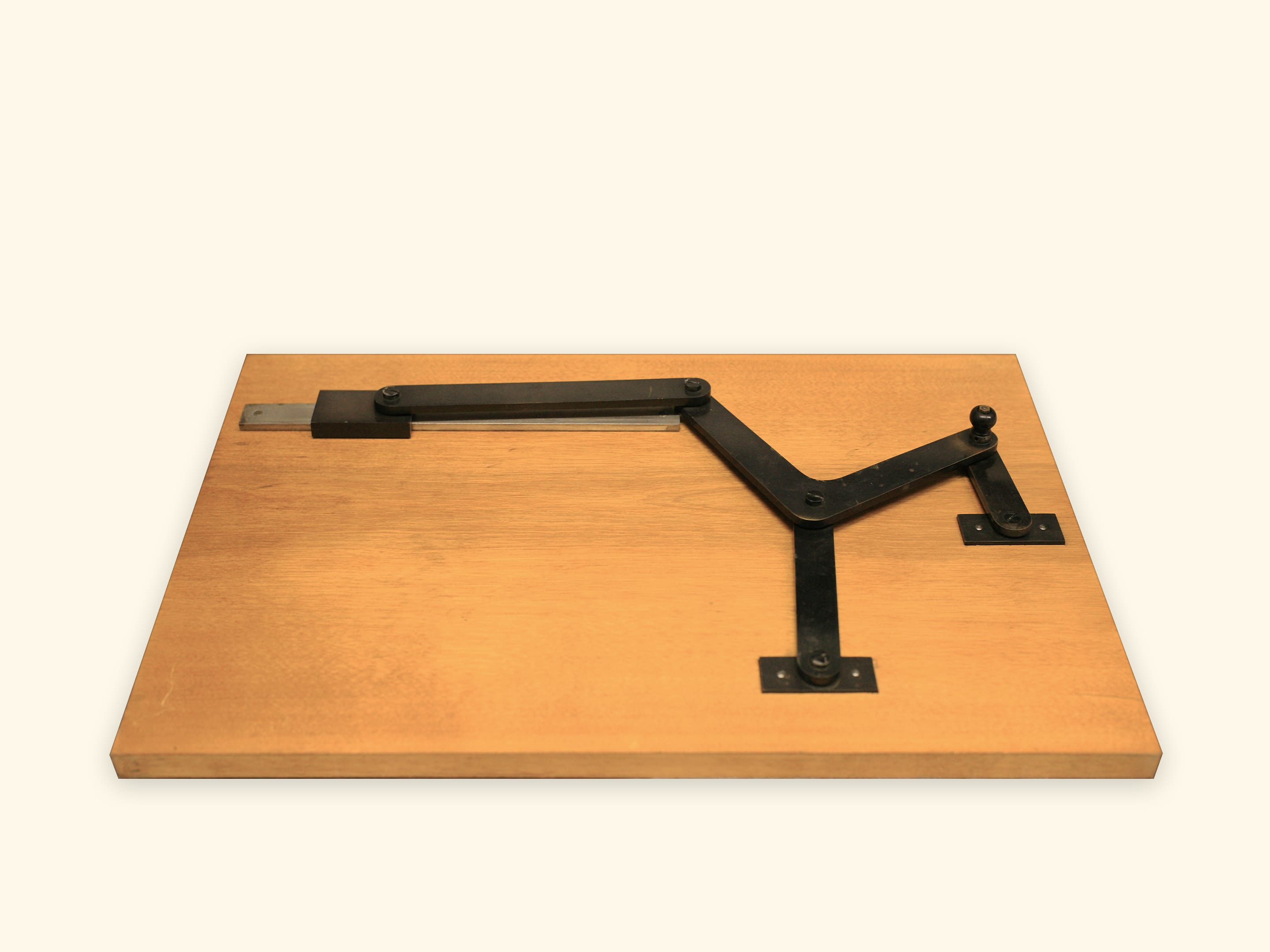 Model by Tchebyshev (Polytechnic Museum)